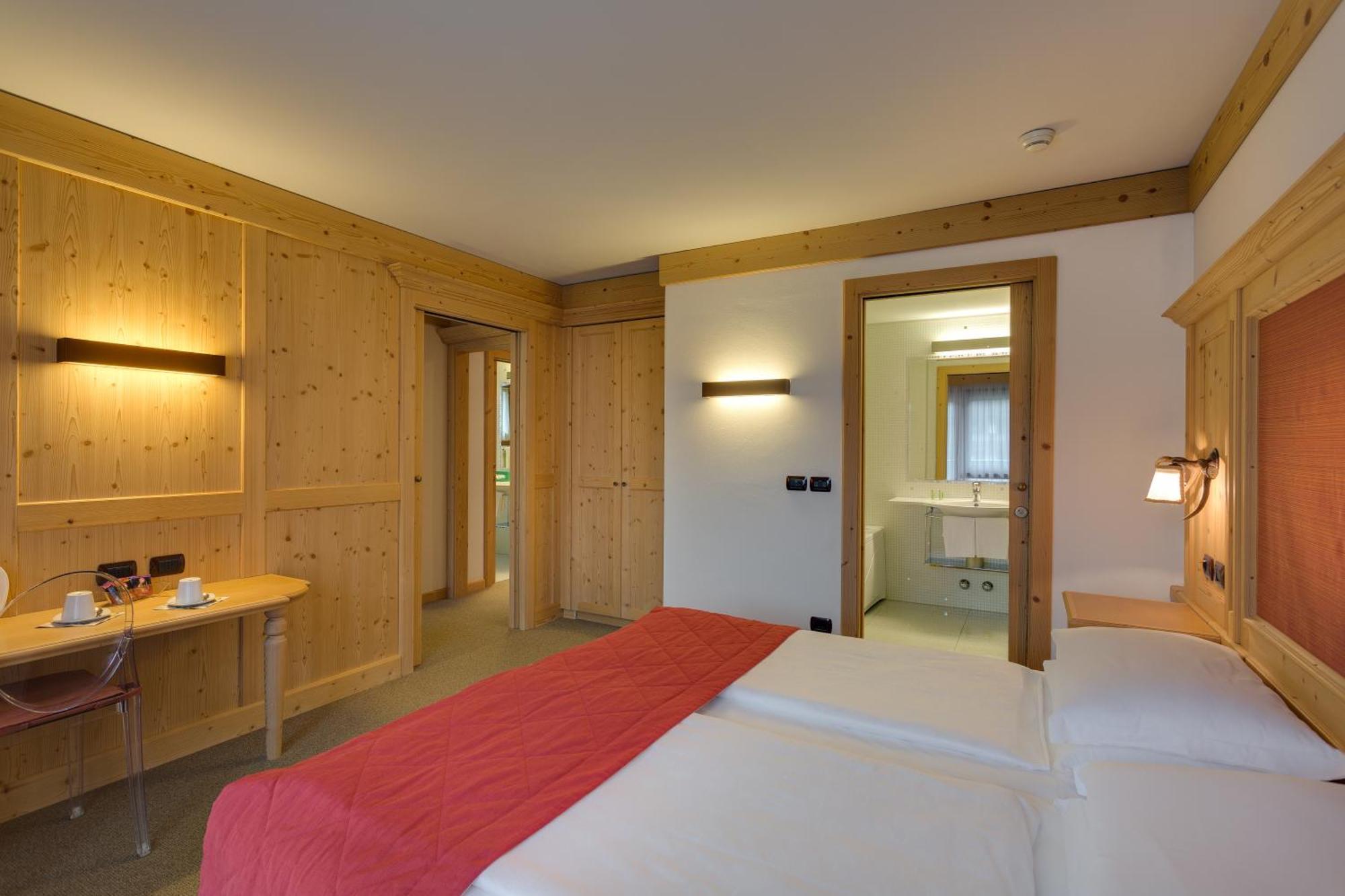 Hotel Antares Selva di Val Gardena Room photo