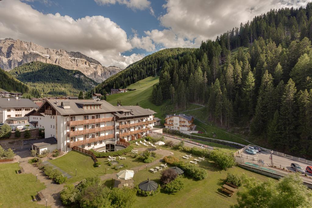 Hotel Antares Selva di Val Gardena Exterior photo