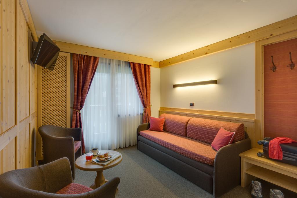 Hotel Antares Selva di Val Gardena Room photo